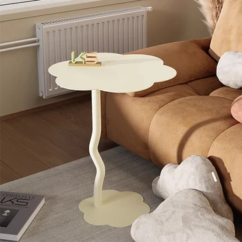 מתכת מעצב שולחן צד מגש נורדי איטלקי עגול שולחן קפה מינימליסטי קומה Tavolino דה Salotto קישוט אביזרים