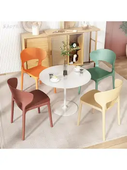 הסקנדינבים פשוט מעובה פלסטיק האוכל הכיסא הביתה שולחן אוכל כסא מודרני משענת הכיסא קרן הכיסא נטו אדום הכיסא