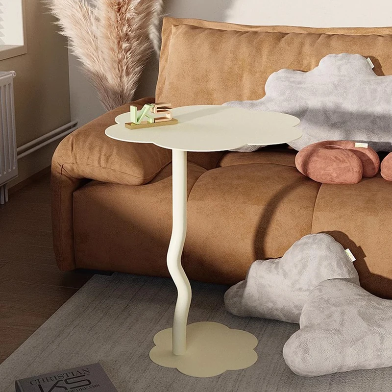 מתכת מעצב שולחן צד מגש נורדי איטלקי עגול שולחן קפה מינימליסטי קומה Tavolino דה Salotto קישוט אביזרים3