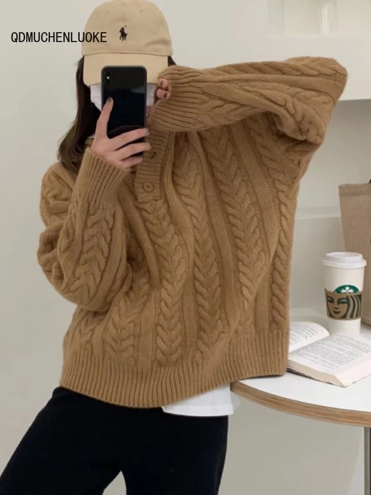 נשים סוודר 2023 חדש לסרוג סגנון קוריאני סתיו חורף אופנה כפתור רופף ארוך שרוולים מעטה מוצק צבע Pullovers4